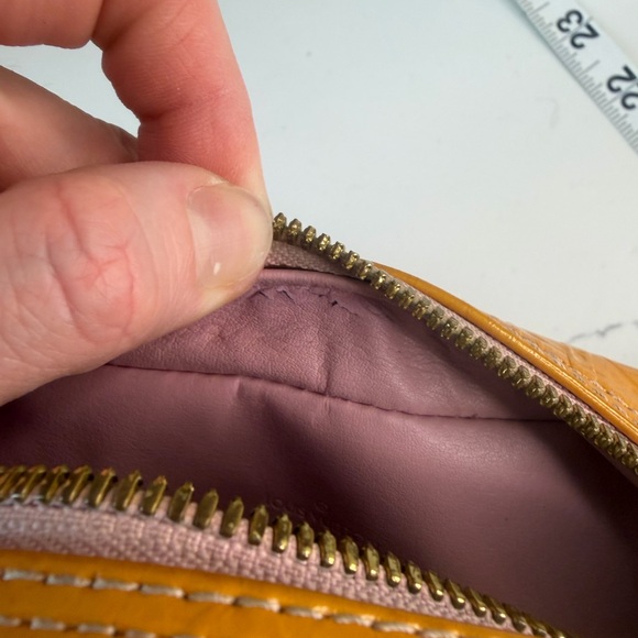 Authentic Louis Vuitton Wooster Vernis crossbody/ shoulder bag - Picture 9 of 10